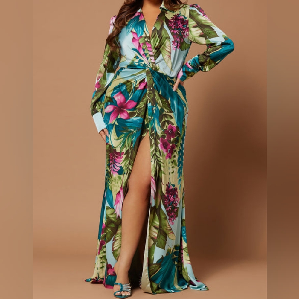 Nova Luxe Elegant Satin Dress Size M.
